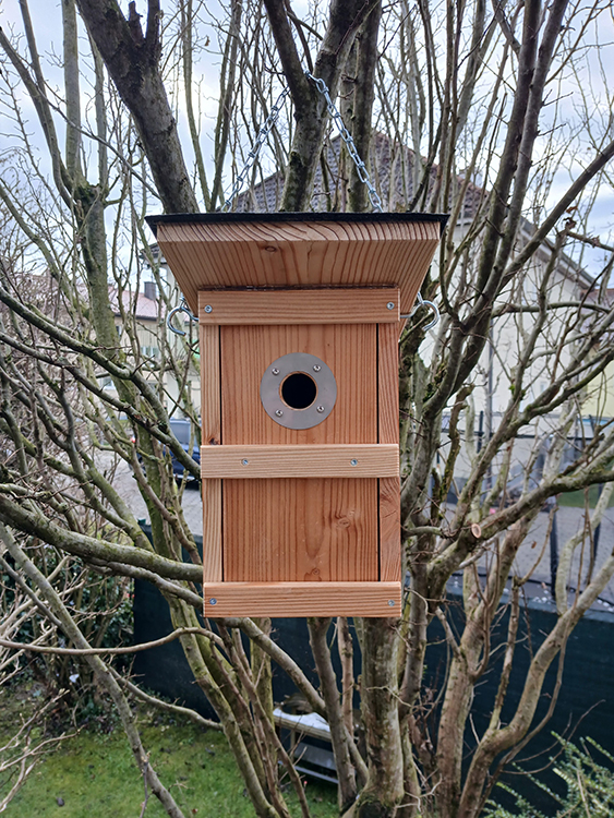 Vogelnistkasten aus heimischen Lärchenholz